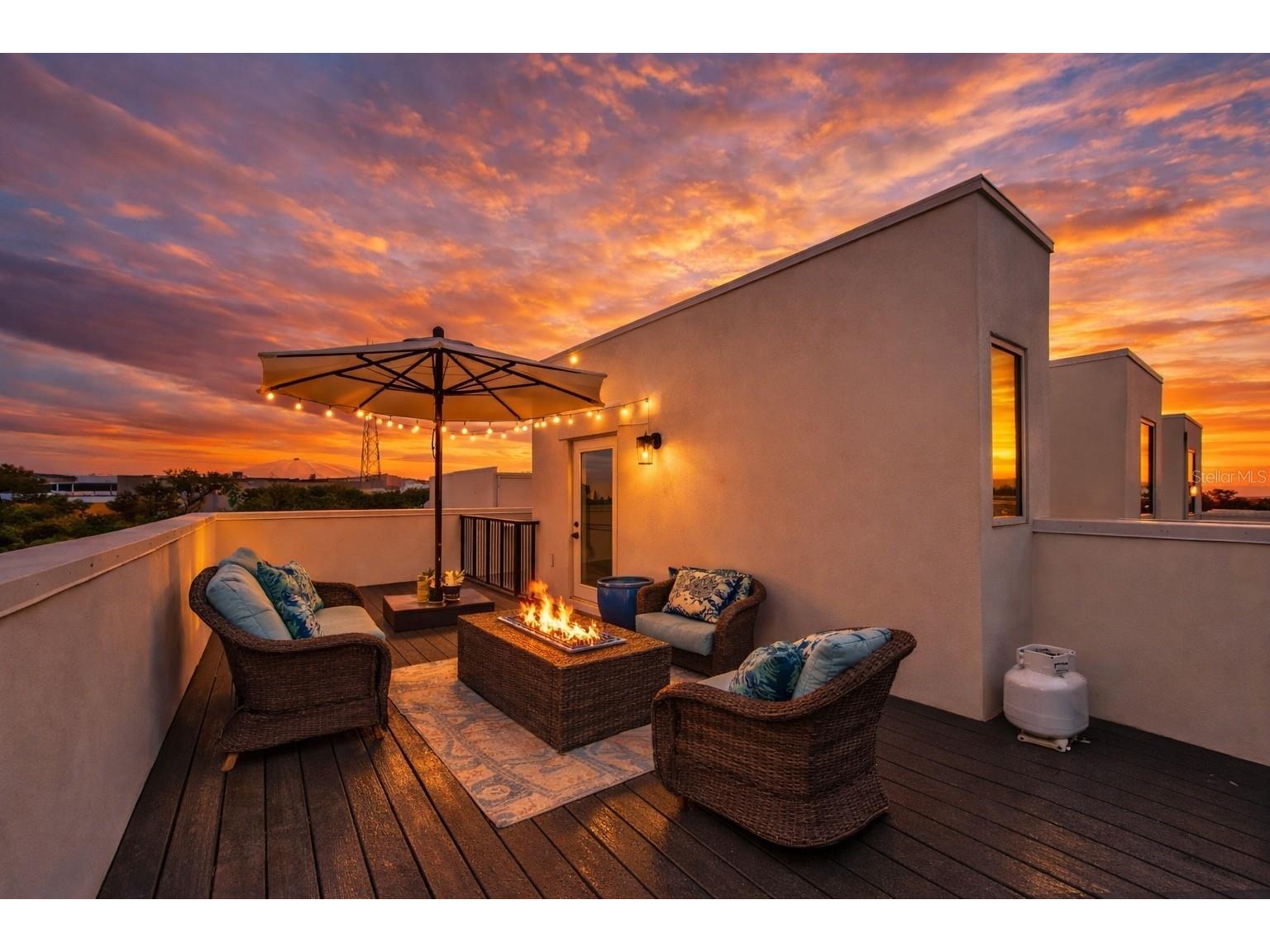 323 15th Street N Saint Petersburg FL 33705 TB8465064 image54