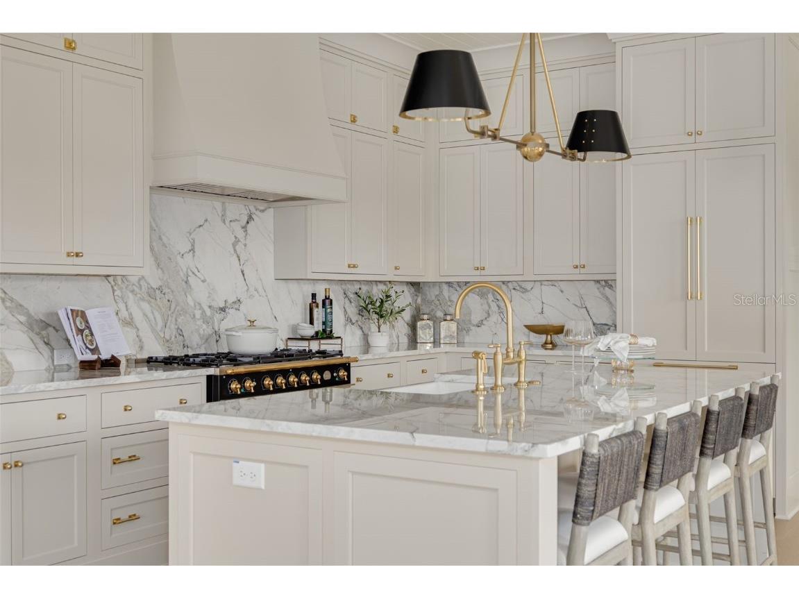 323 Appian Way NE Saint Petersburg FL 33704 TB8343227 image10