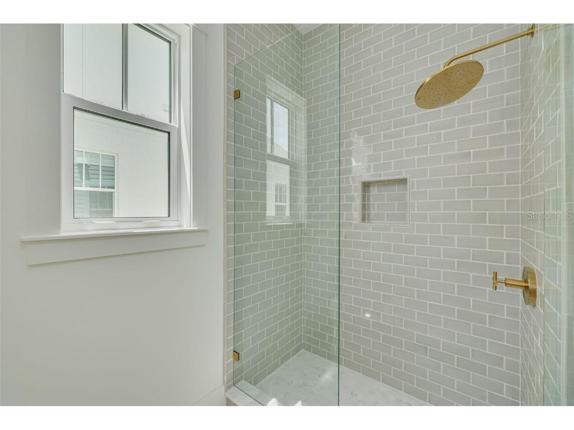 323 Appian Way NE Saint Petersburg FL 33704 TB8343227 image24