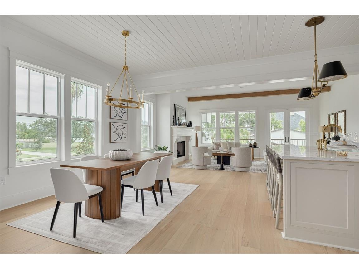 323 Appian Way NE Saint Petersburg FL 33704 TB8343227 image3