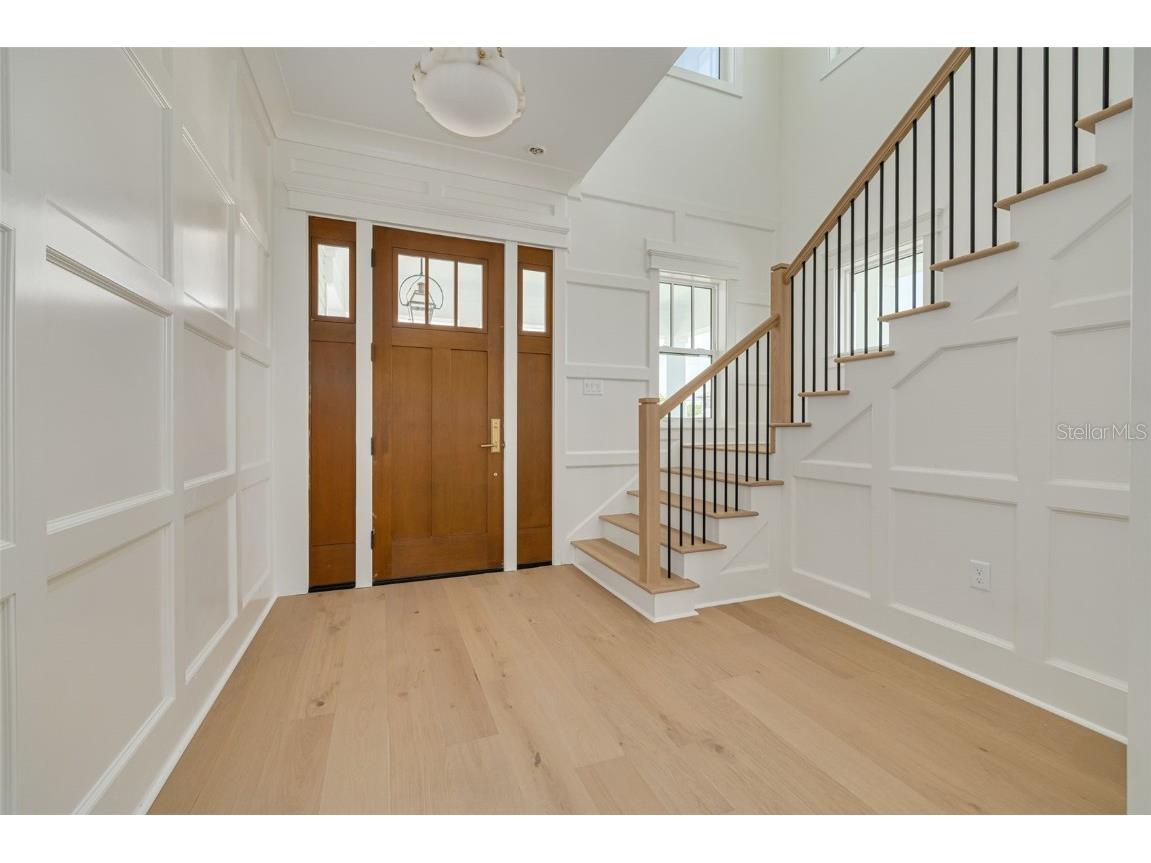 323 Appian Way NE Saint Petersburg FL 33704 TB8343227 image5