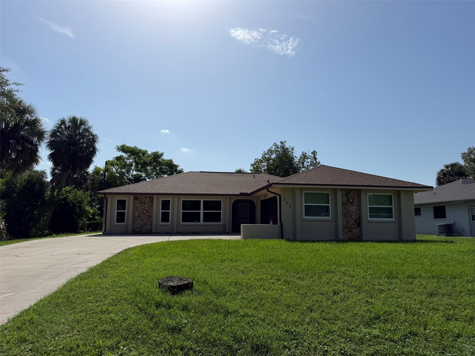 323 Aurora Street Port Charlotte FL 33948 D6148048 image1