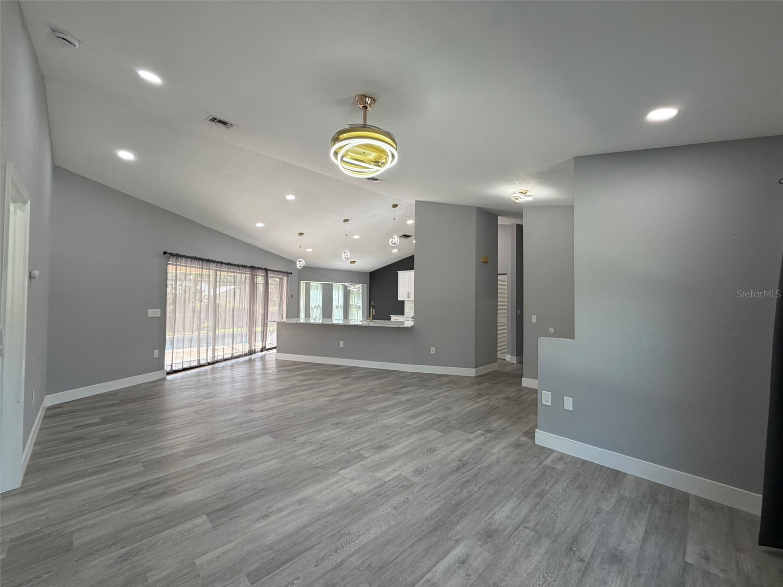 323 Aurora Street Port Charlotte FL 33948 D6148048 image5