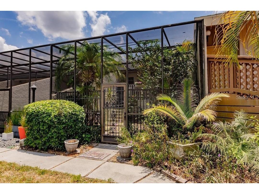 323 Bobby Jones Road #323 Sarasota FL 34232 A4689282 image1
