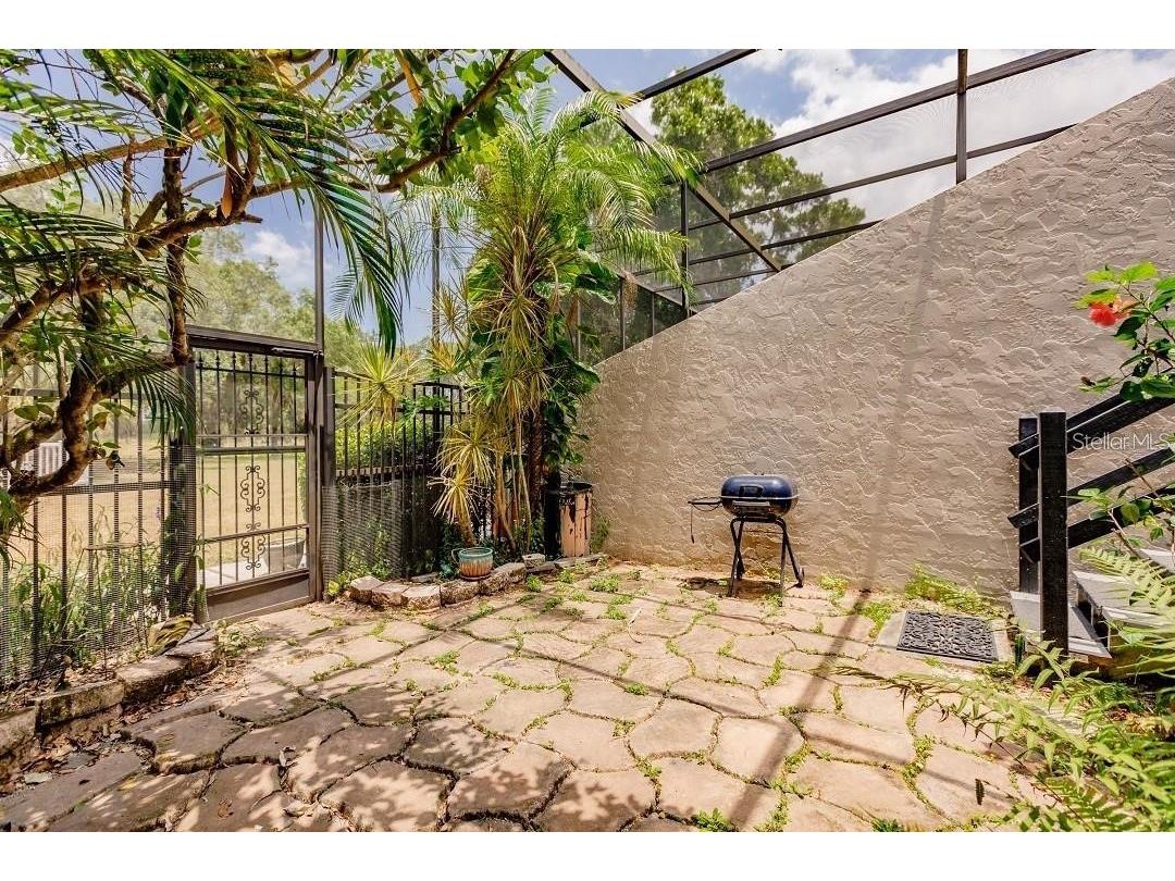 323 Bobby Jones Road #323 Sarasota FL 34232 A4689282 image2