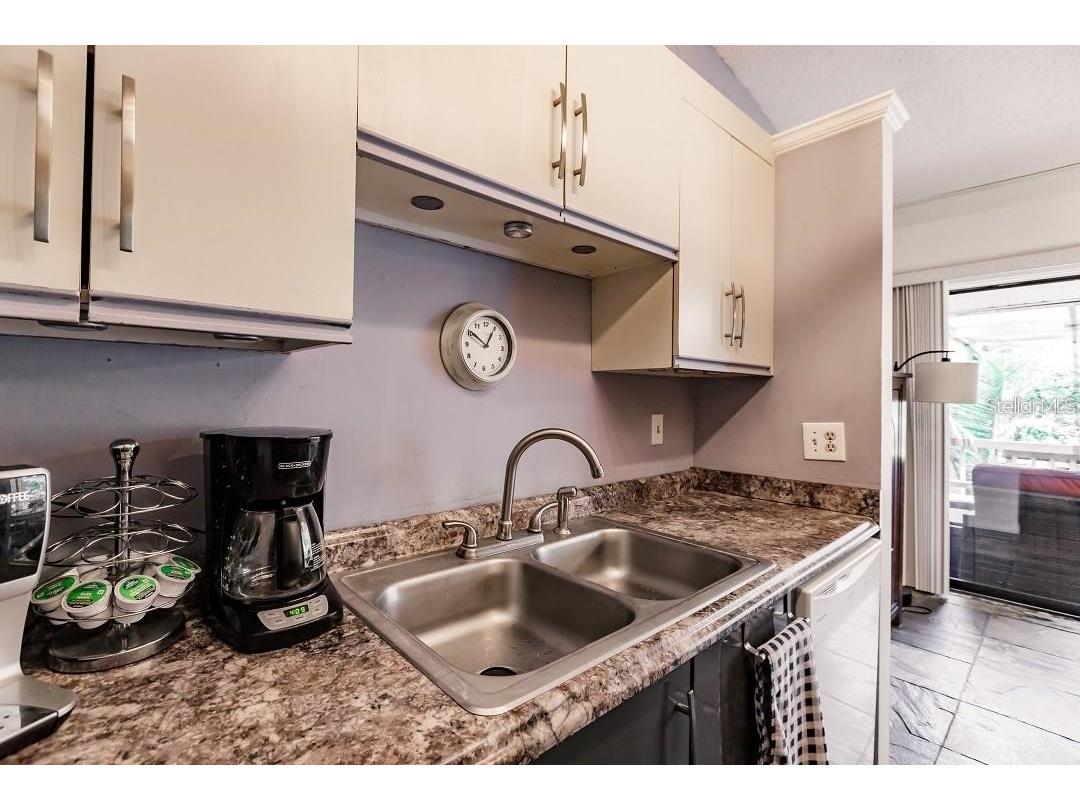323 Bobby Jones Road #323 Sarasota FL 34232 A4689282 image7