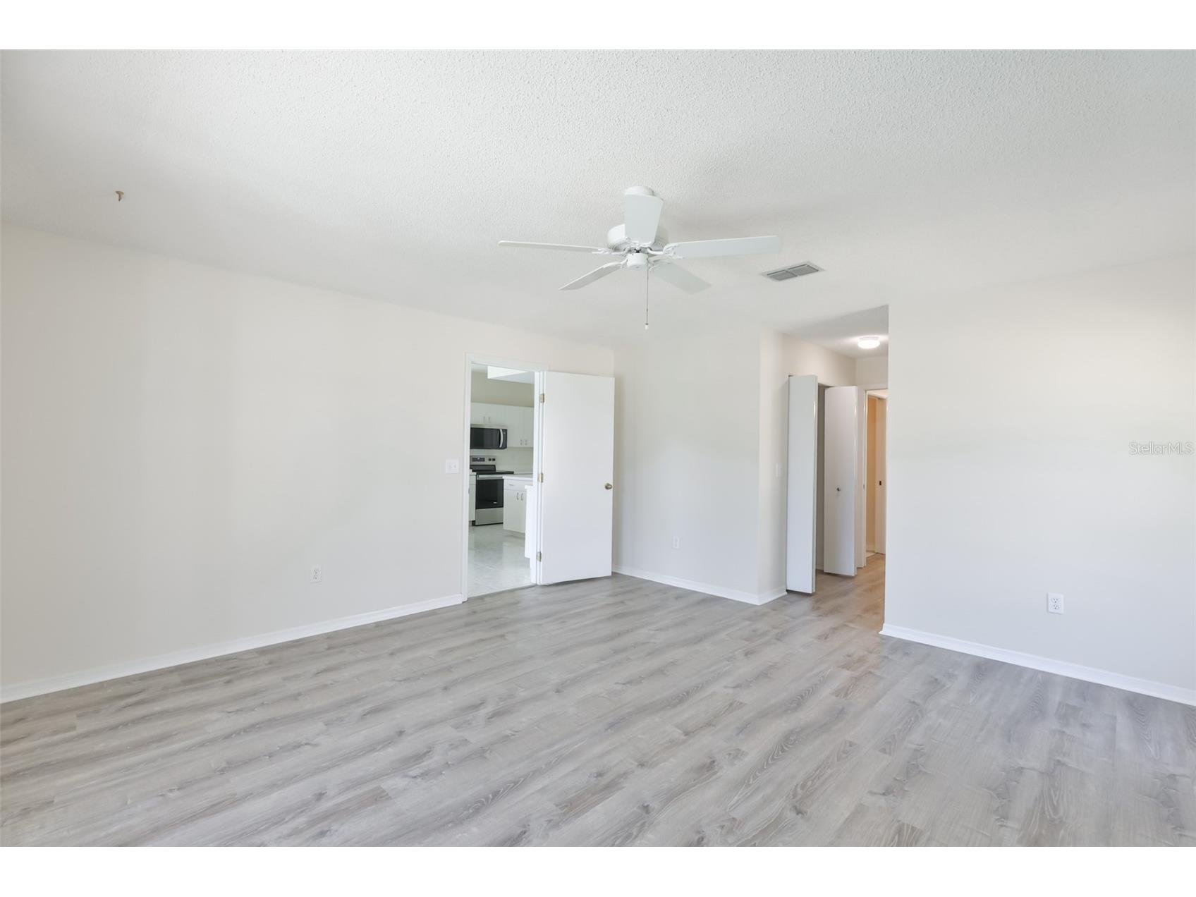 323 Caloosa Palms Court Sun City Center FL 33573 TB8511332 image21