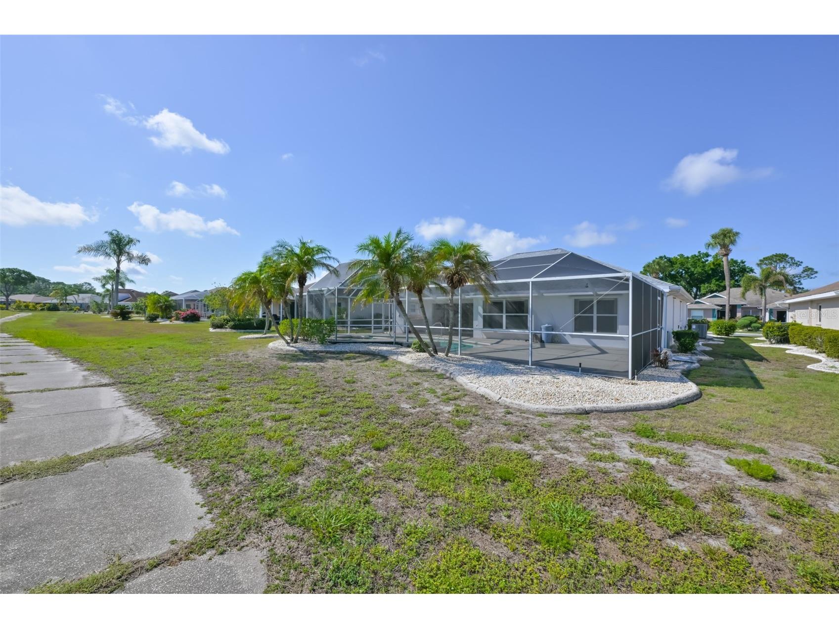323 Caloosa Palms Court Sun City Center FL 33573 TB8511332 image32
