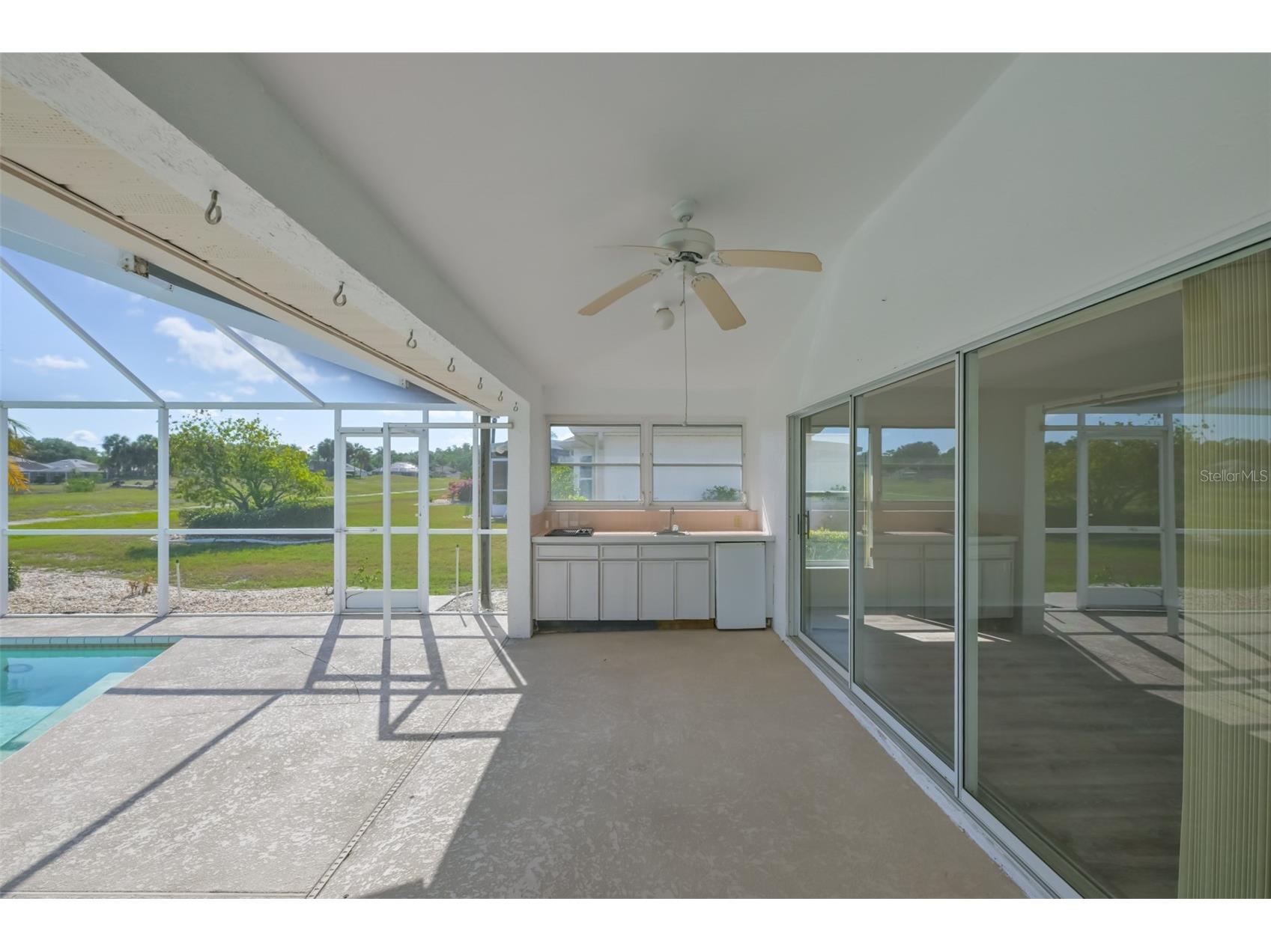 323 Caloosa Palms Court Sun City Center FL 33573 TB8511332 image9