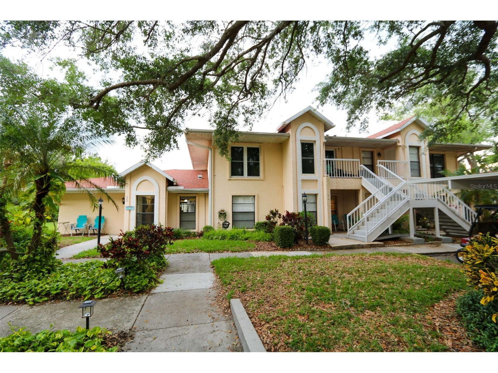 323 Knottwood Court #1 Sun City Center FL 33573 TB8499712 image2
