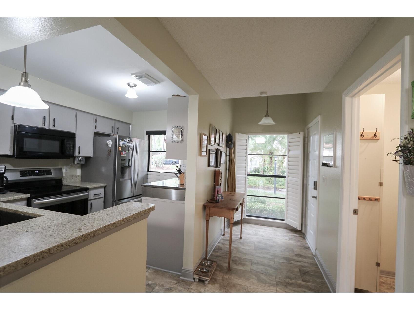 323 Knottwood Court #1 Sun City Center FL 33573 TB8499712 image4