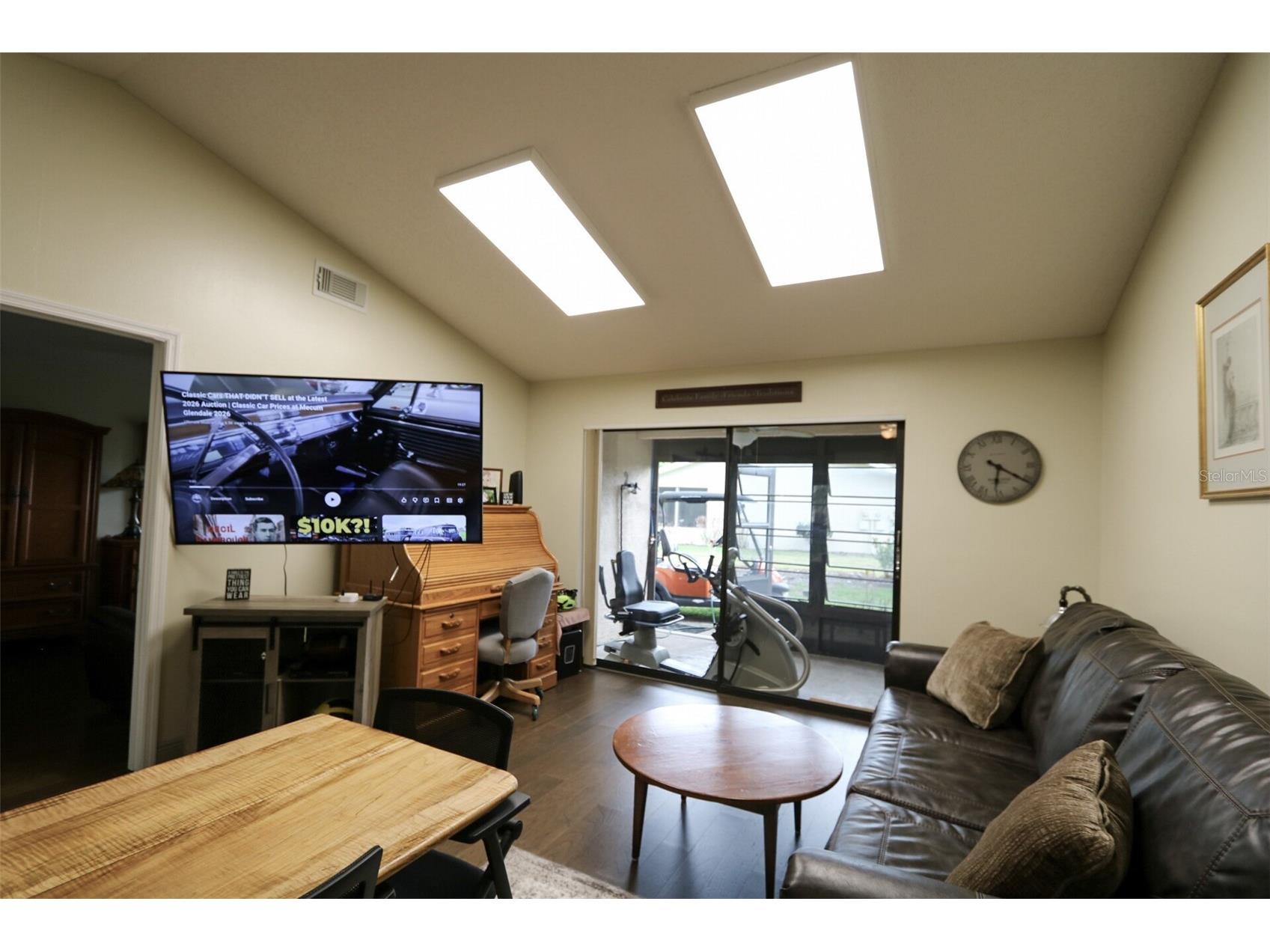 323 Knottwood Court #1 Sun City Center FL 33573 TB8499712 image5