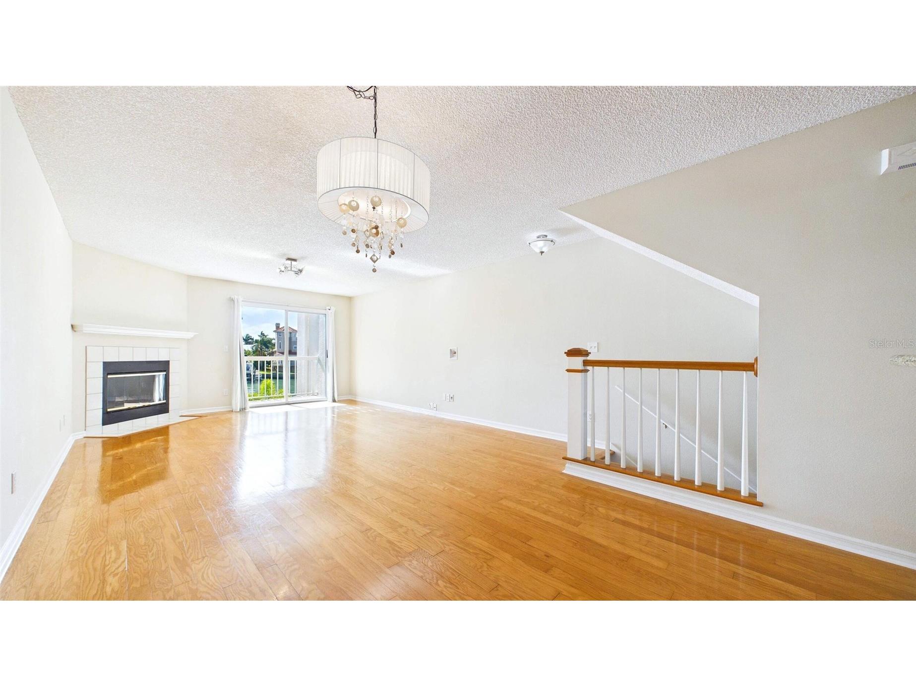 323 Madeira Circle Saint Petersburg FL 33715 O6404223 image5