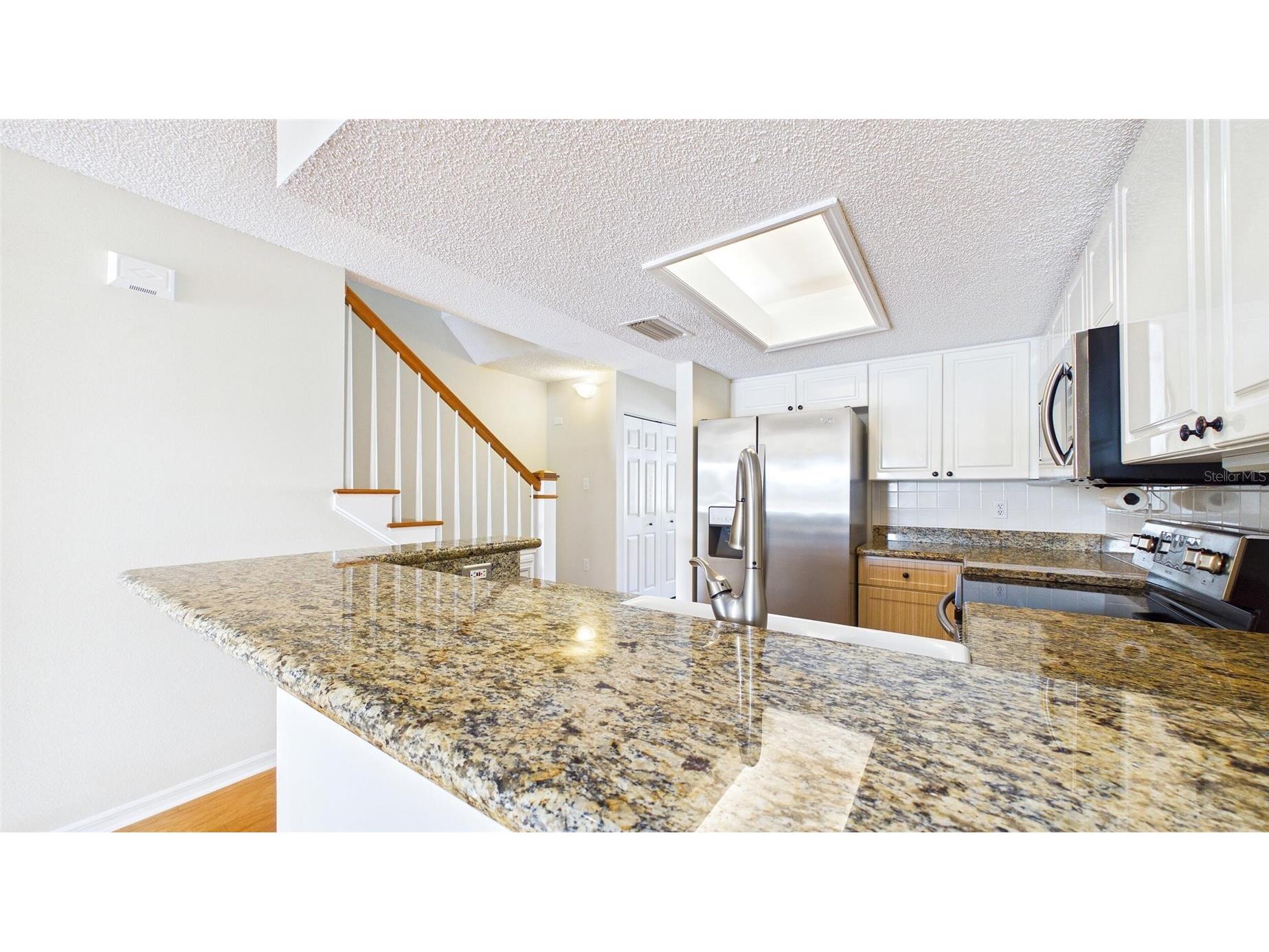 323 Madeira Circle Saint Petersburg FL 33715 O6404223 image7