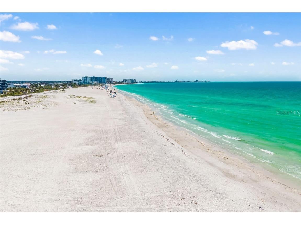 323 Madison Drive Sarasota FL 34236 - LIDO BEACH A4675043 image22
