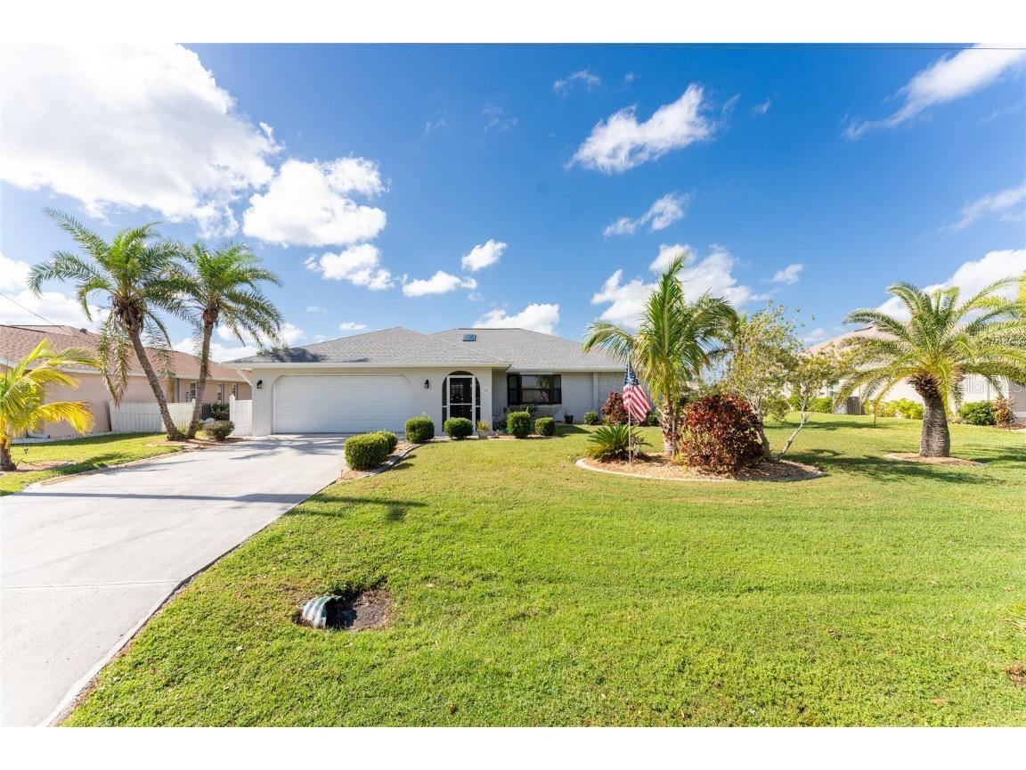 323 Maraca Street Punta Gorda FL 33983 C7499389 image1
