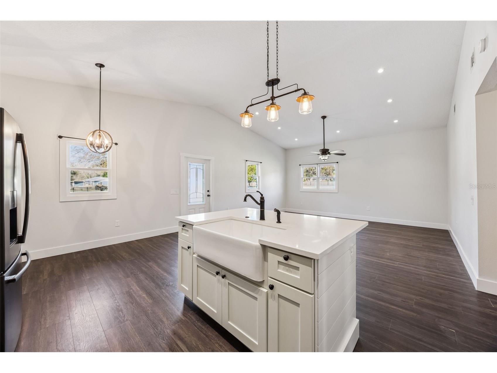 323 Mclain Lane Geneva FL 32732 O6377261 image40