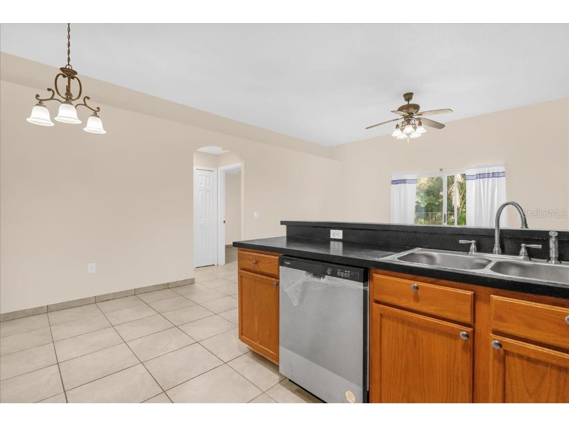 323 Miami Lane Kissimmee FL 34759 S5137506 image4