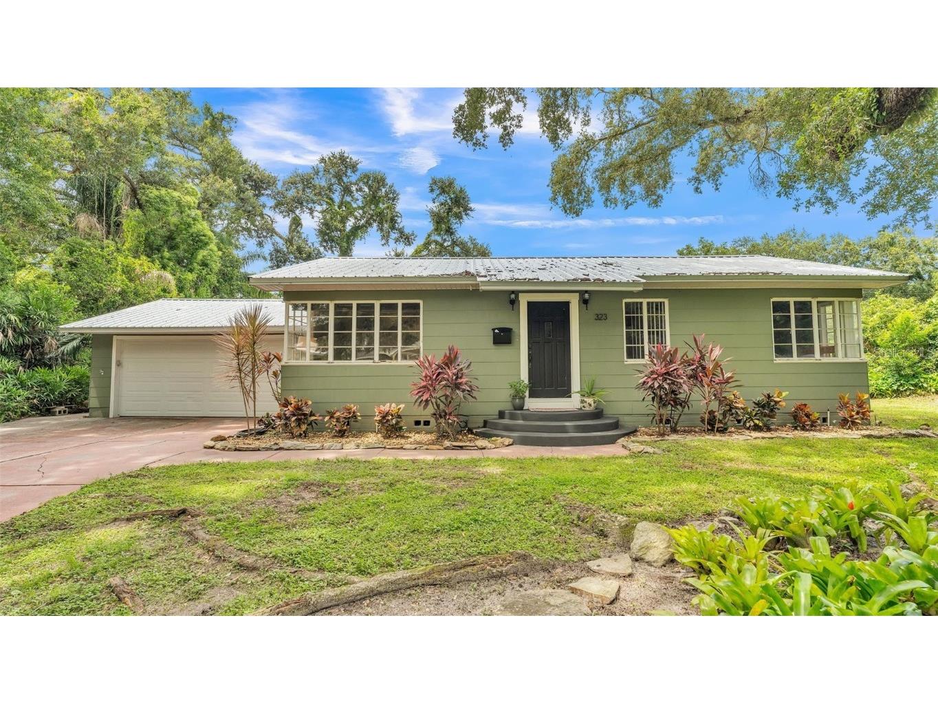 323 Palencia Place Lakeland FL 33803 L4946608 image1