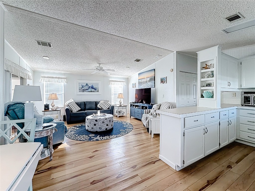 323 Pine Loop Frostproof FL 33843 TB8447352 image4