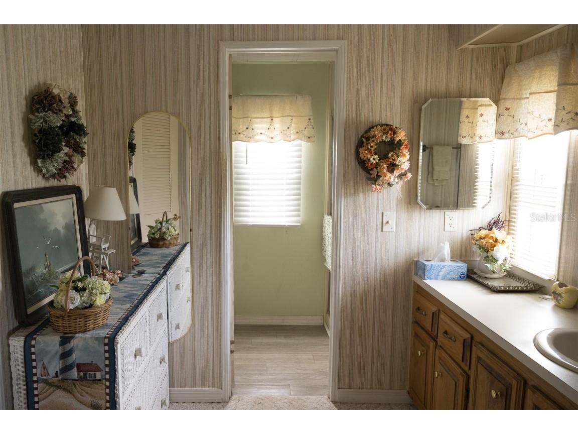 323 Robalo North Port FL 34287 T3481861 image12