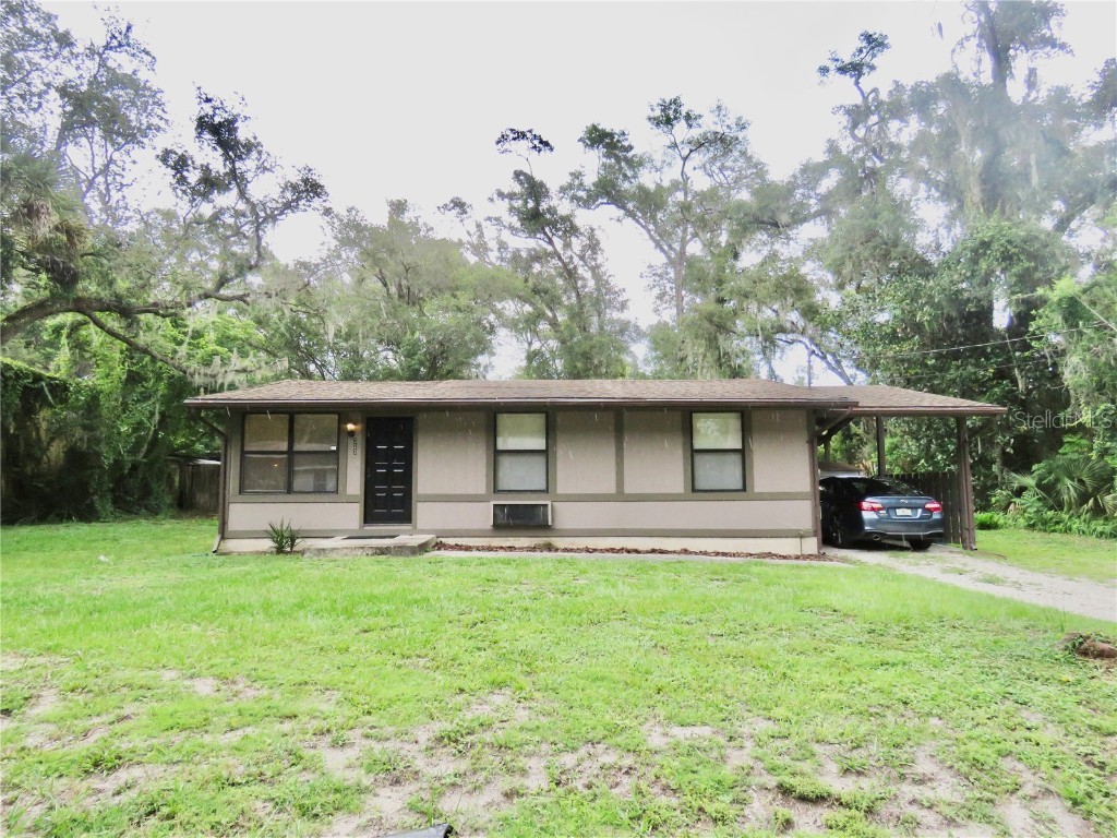 323 Ruby Avenue Deland FL 32724 L4938215 image1