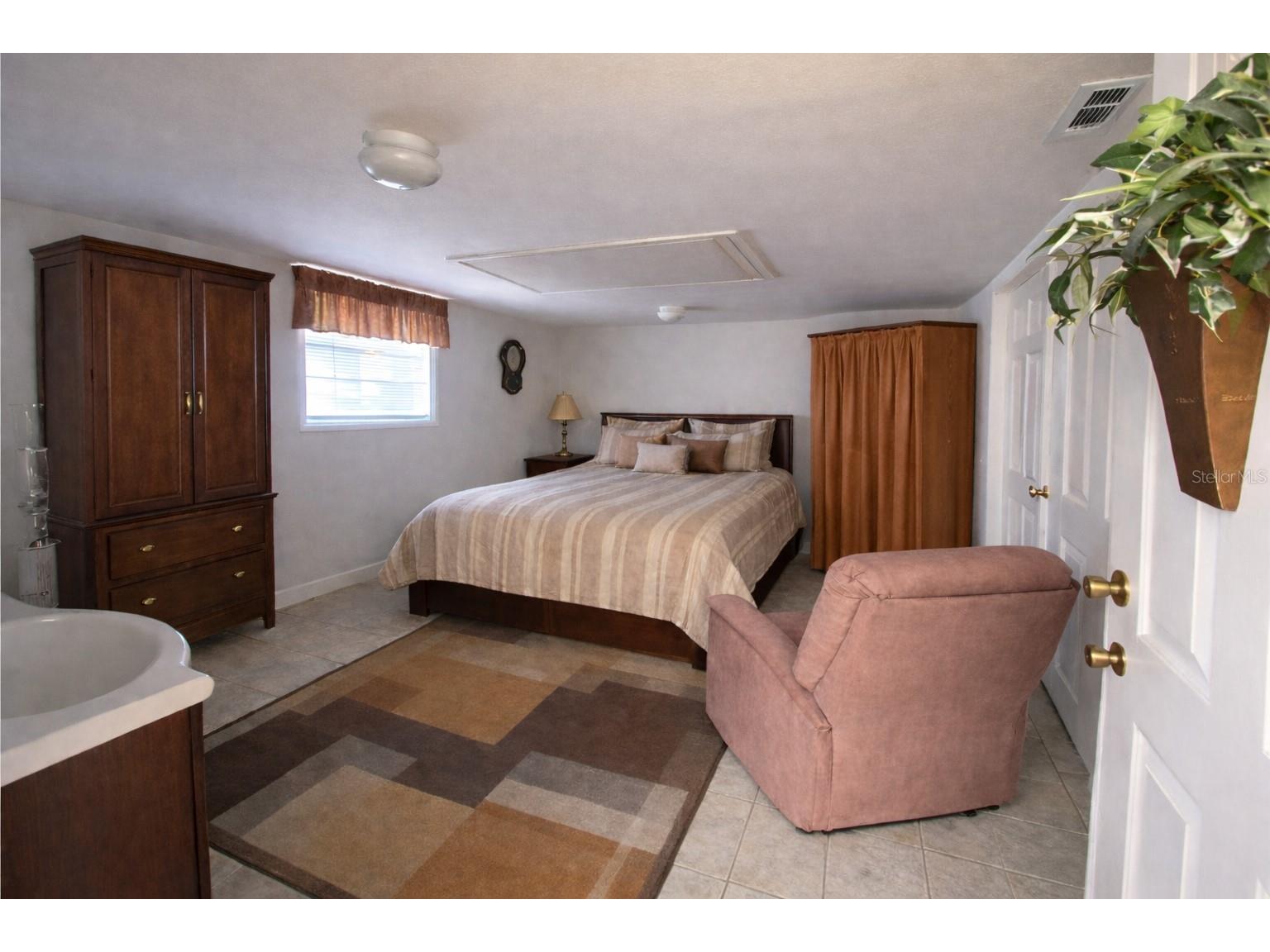 323 Travelers Drive Polk City FL 33868 L4946813 image15