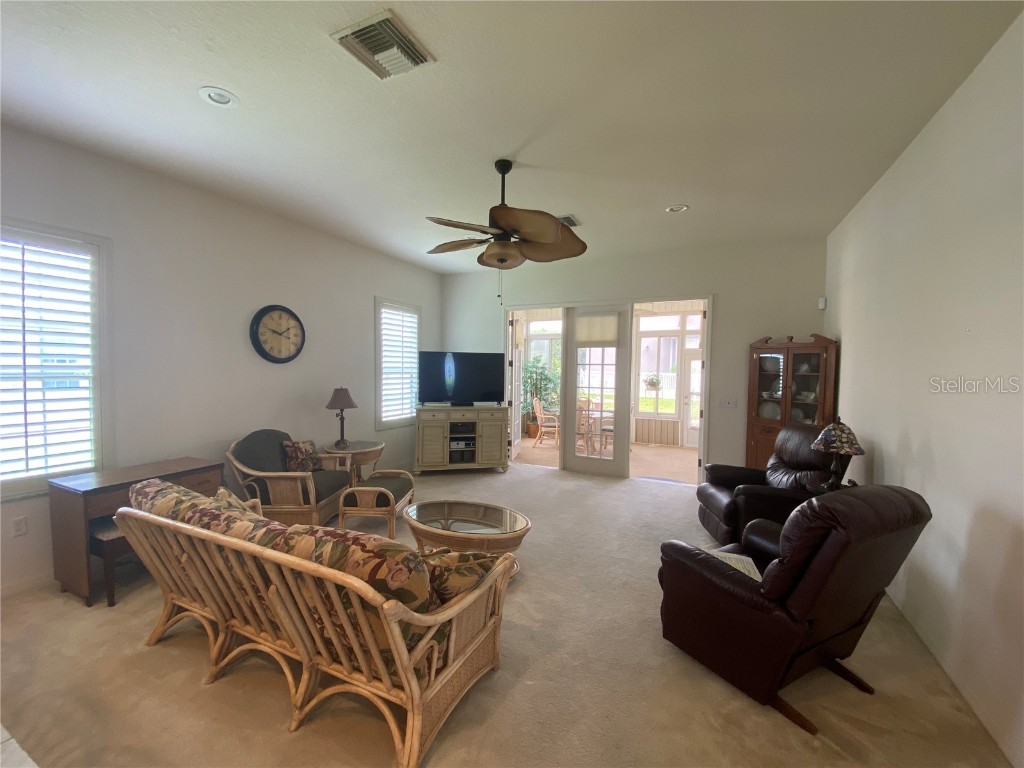 323 Travelers Drive Polk City FL 33868 L4946813 image9