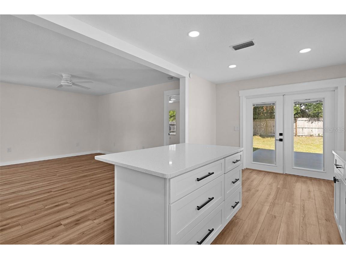 323 W Lady Lake Boulevard Lady Lake FL 32159 G5104421 image14