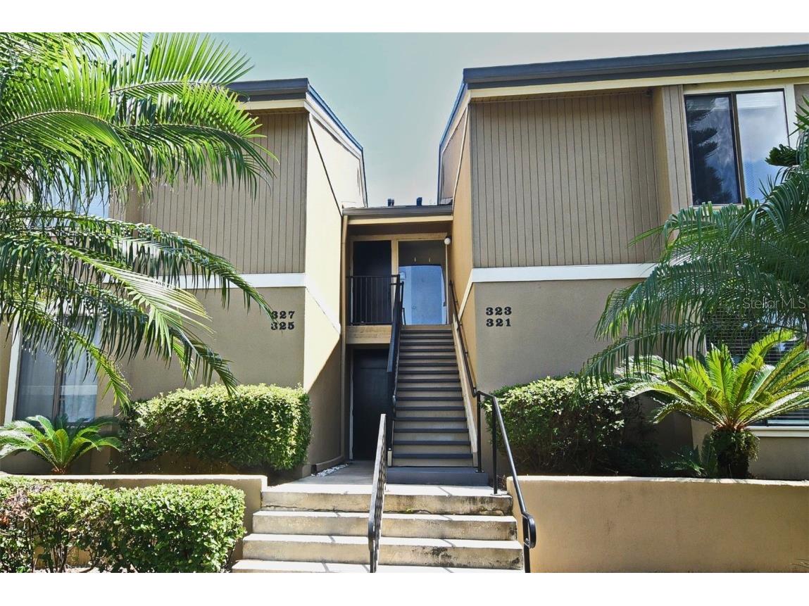 323 W Lake Faith Drive Maitland FL 32751 - LAKE FAITH O6212159 image1