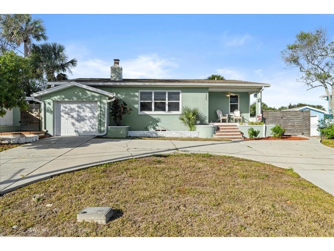 323 Wisteria Road Daytona Beach FL 32118 V4939904 image1