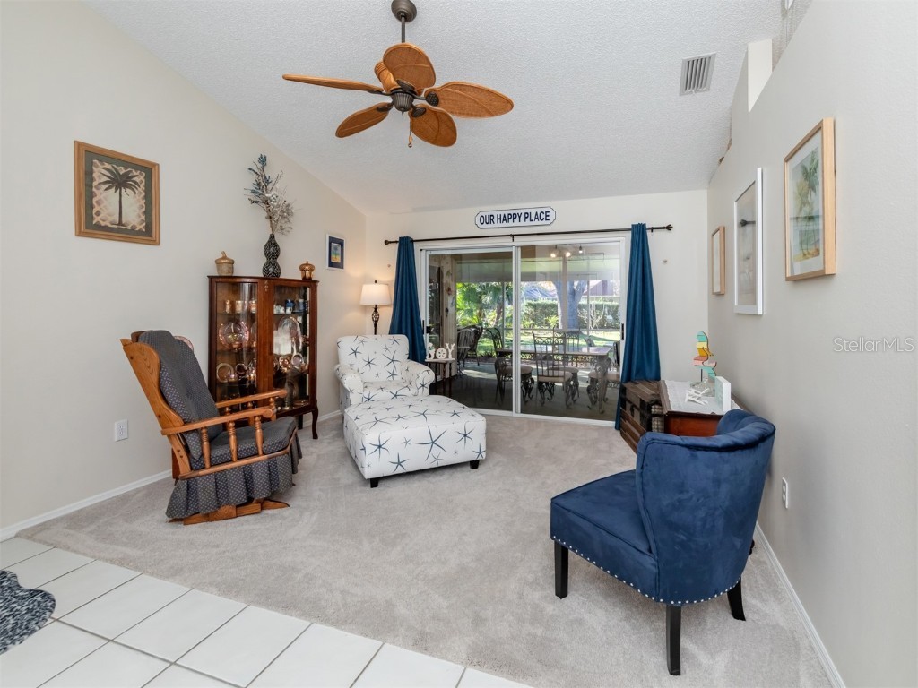 323 Woodvale Drive Venice FL 34293 N6141650 image2