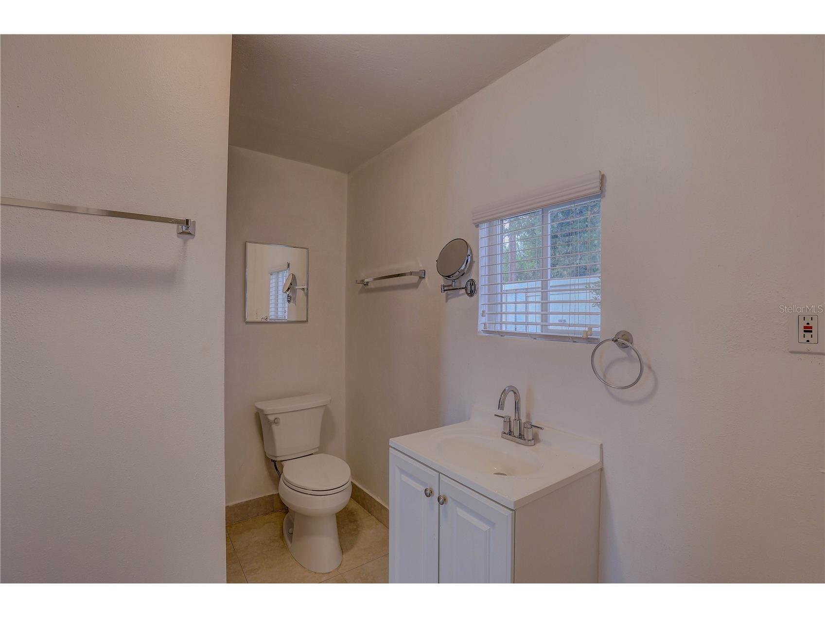 3230 51st Street N Saint Petersburg FL 33710 TB8437419 image16