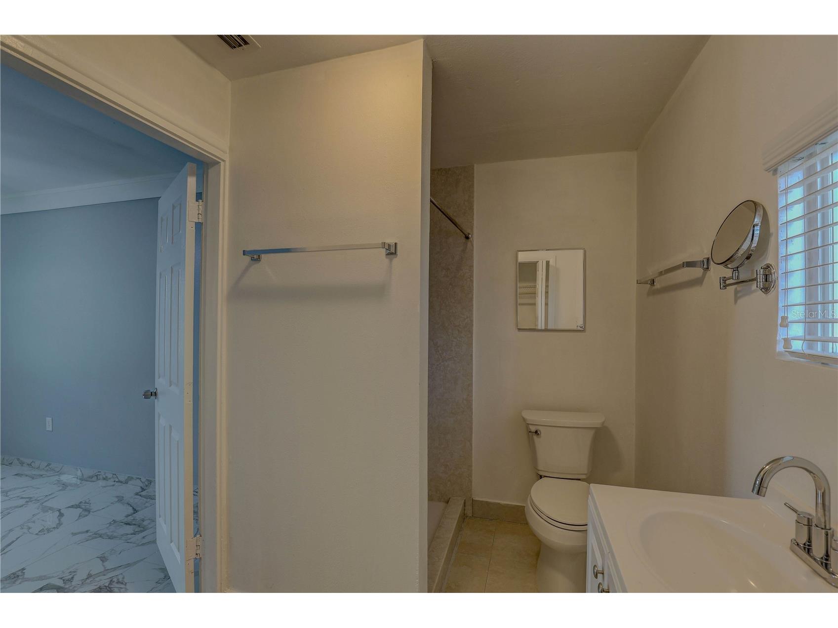 3230 51st Street N Saint Petersburg FL 33710 TB8437419 image17