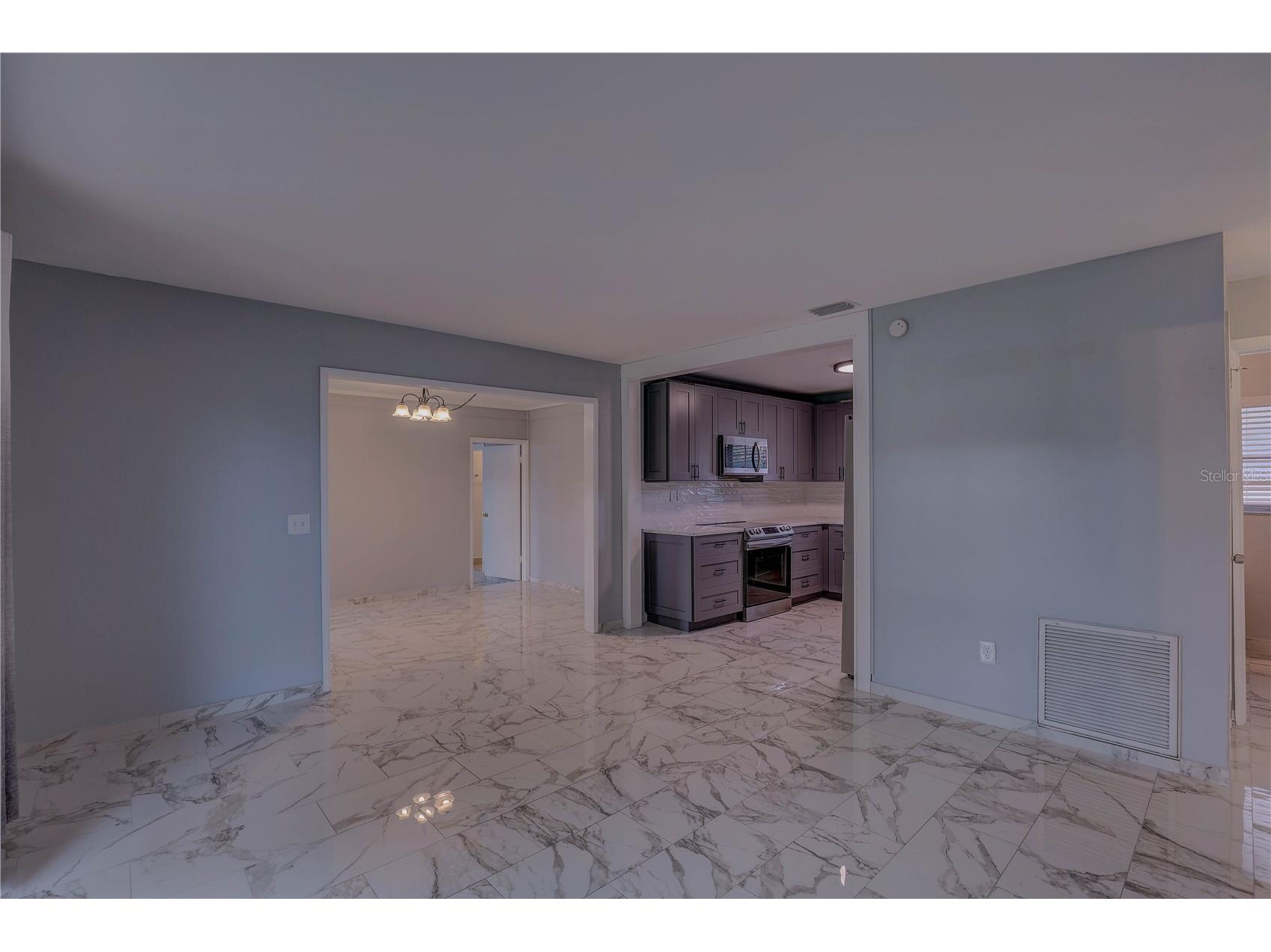 3230 51st Street N Saint Petersburg FL 33710 TB8437419 image21