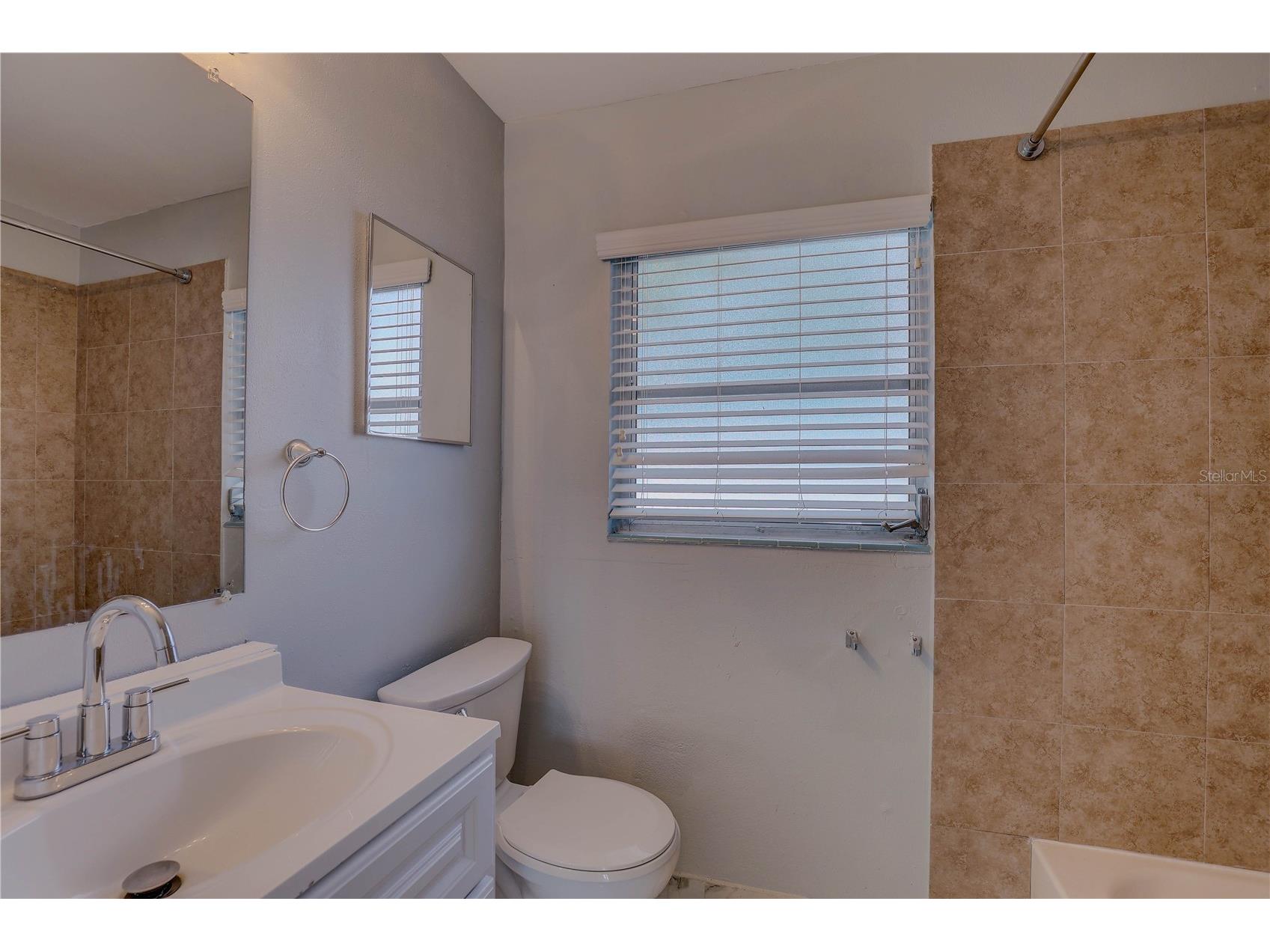 3230 51st Street N Saint Petersburg FL 33710 TB8437419 image31