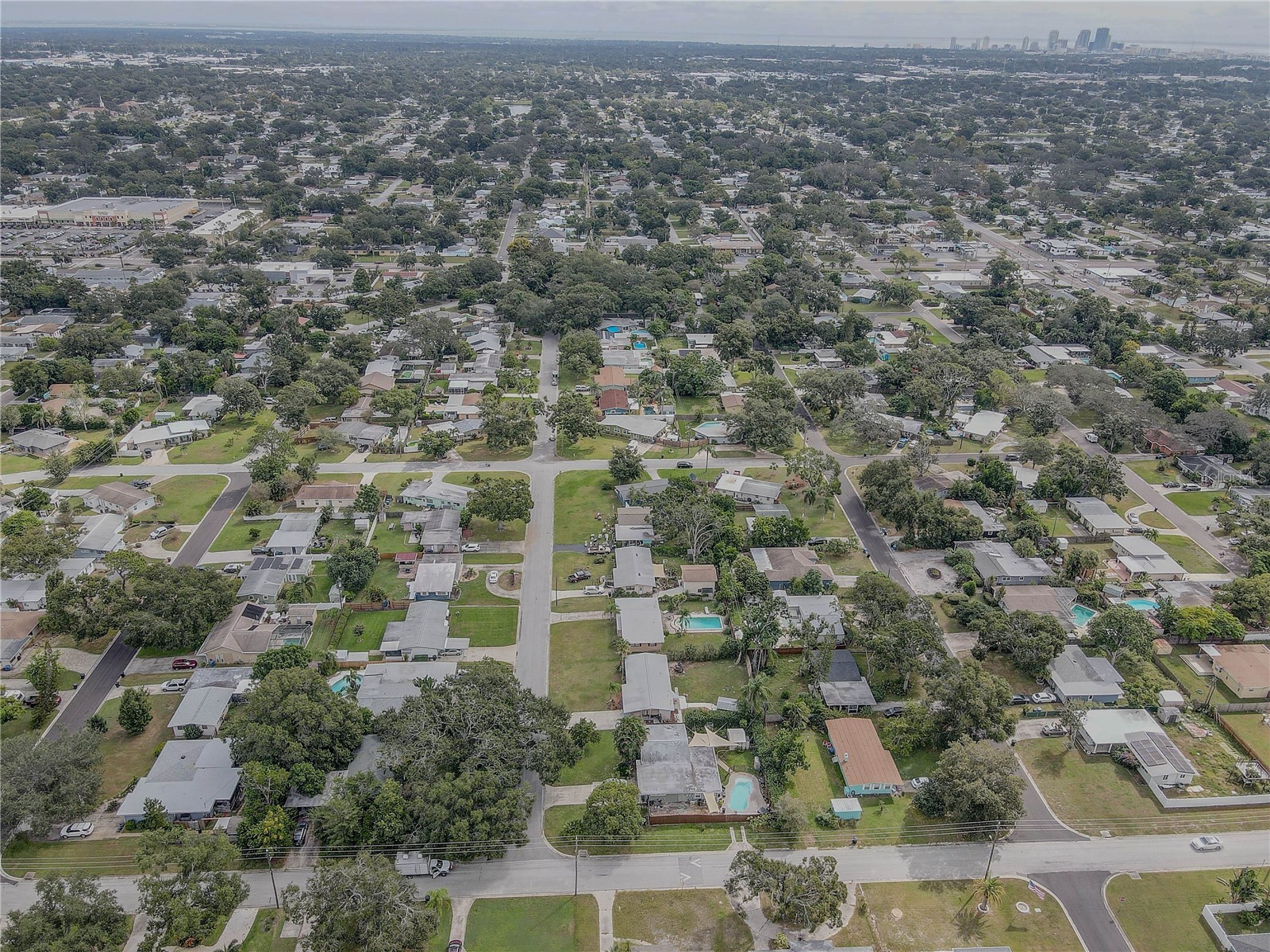 3230 51st Street N Saint Petersburg FL 33710 TB8437419 image42