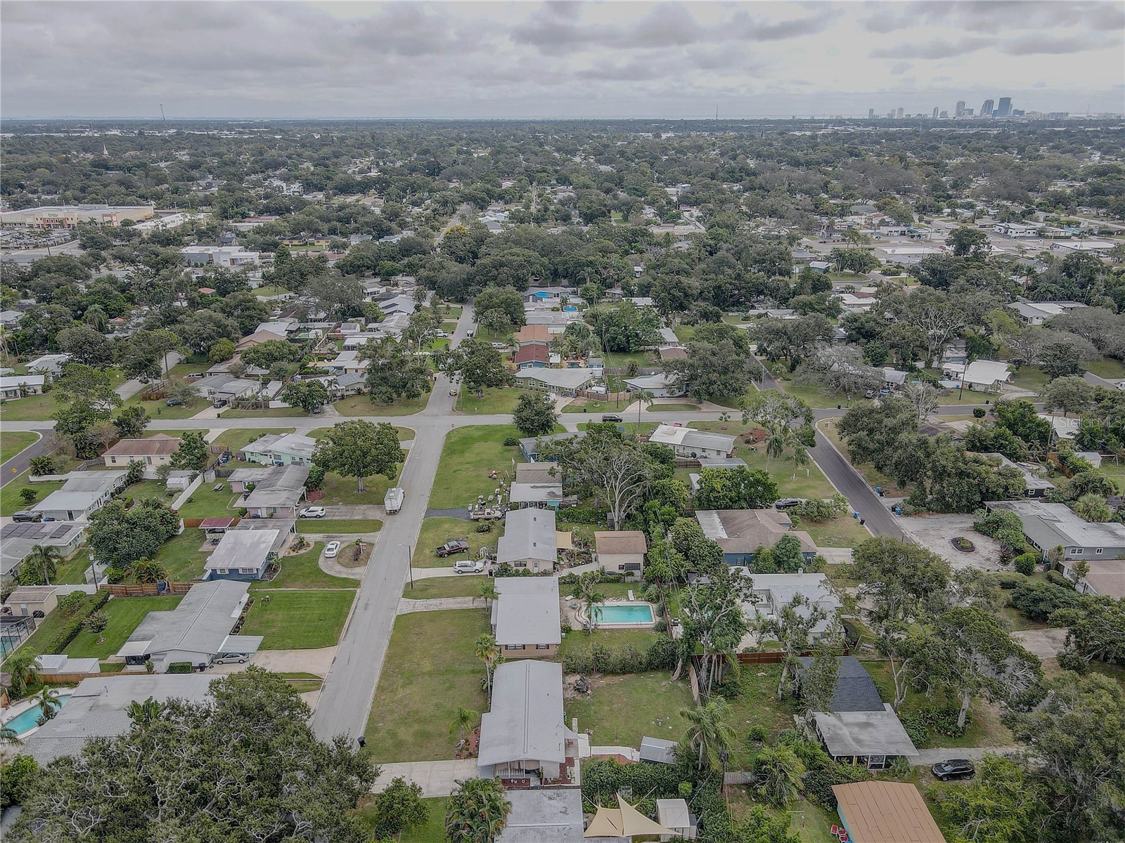 3230 51st Street N Saint Petersburg FL 33710 TB8437419 image45