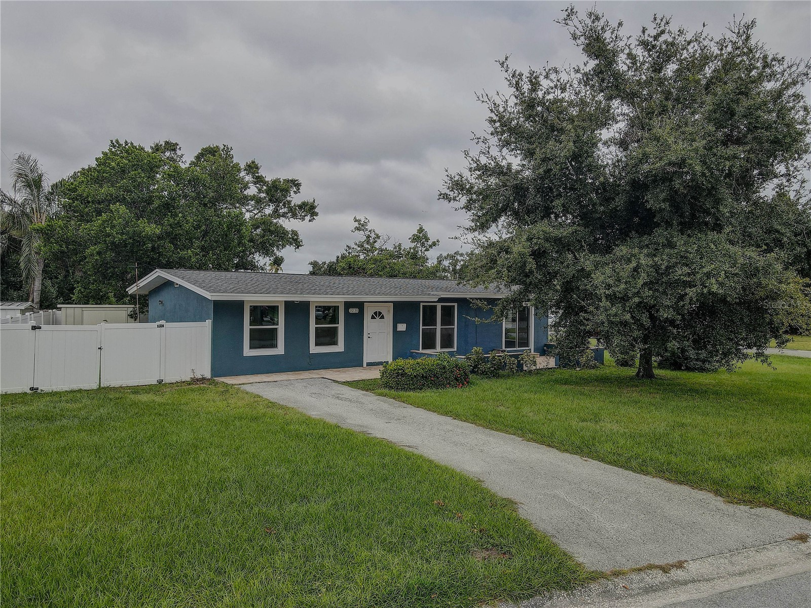 3230 51st Street N Saint Petersburg FL 33710 TB8437419 image5