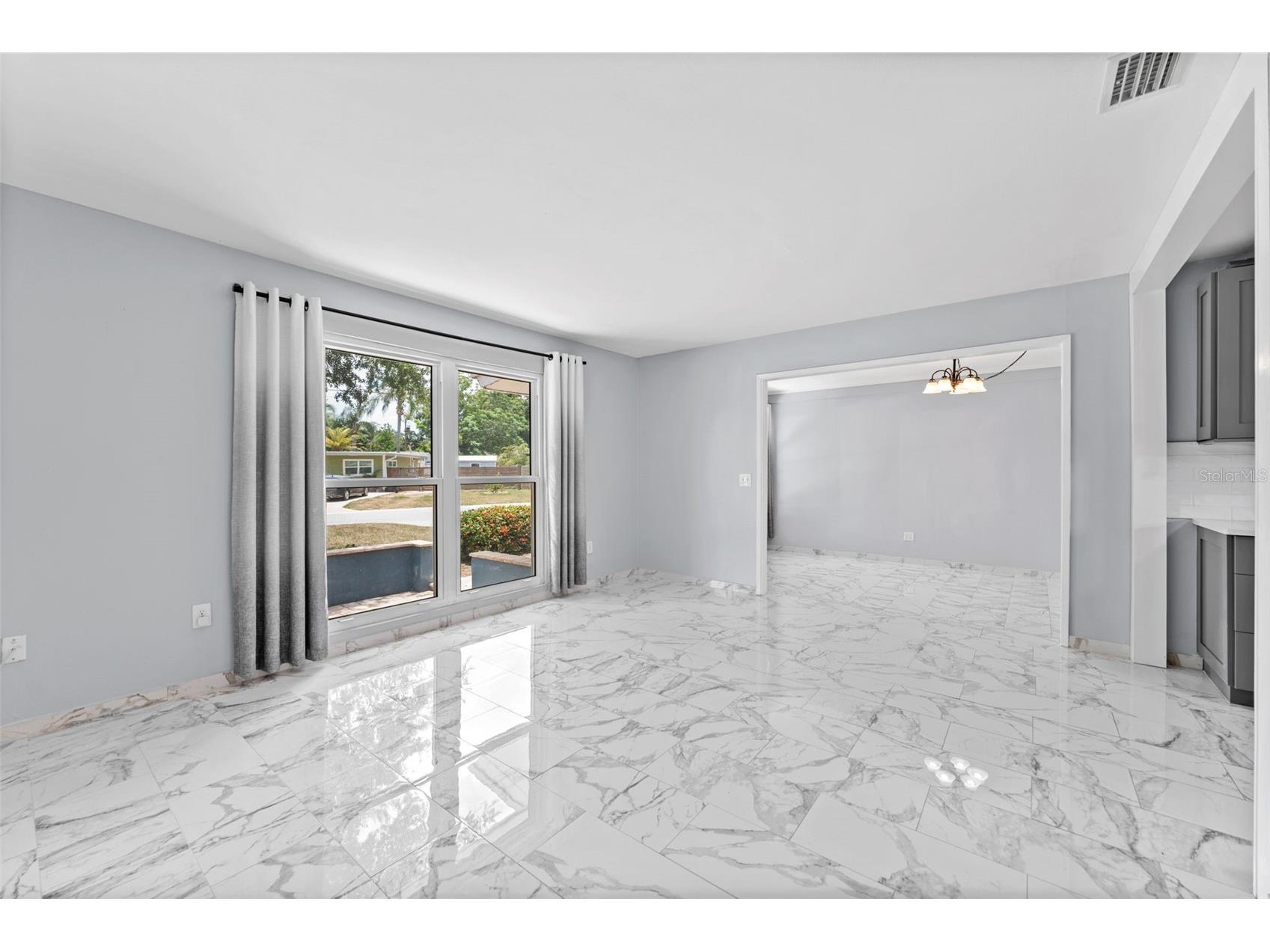 3230 51st Street N Saint Petersburg FL 33710 TB8523797 image5