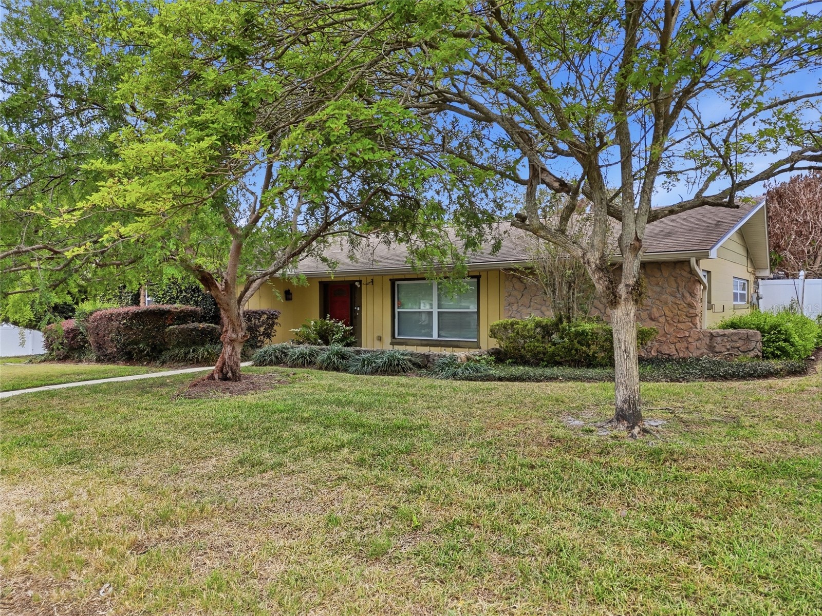 3230 Lake Anderson Avenue Orlando FL 32812 O6401070 image1