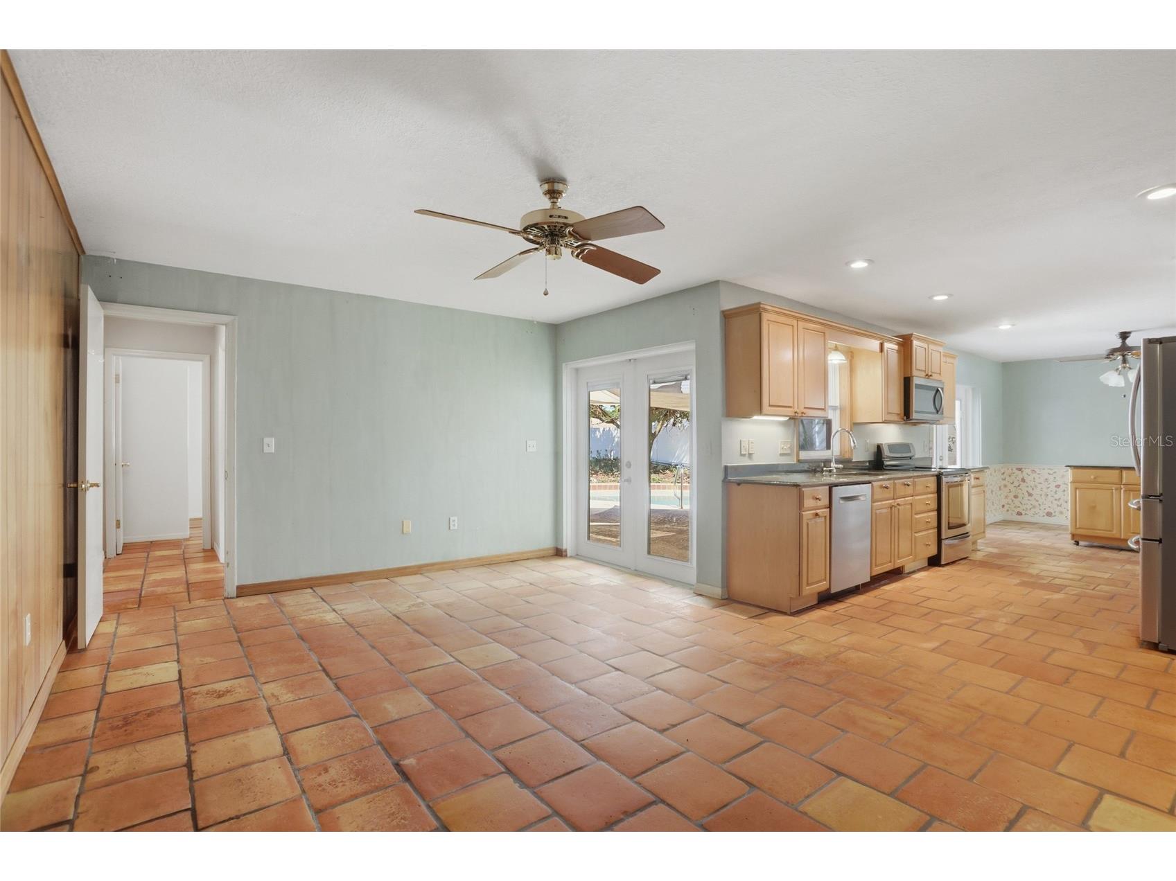 3230 Lake Anderson Avenue Orlando FL 32812 O6401070 image3