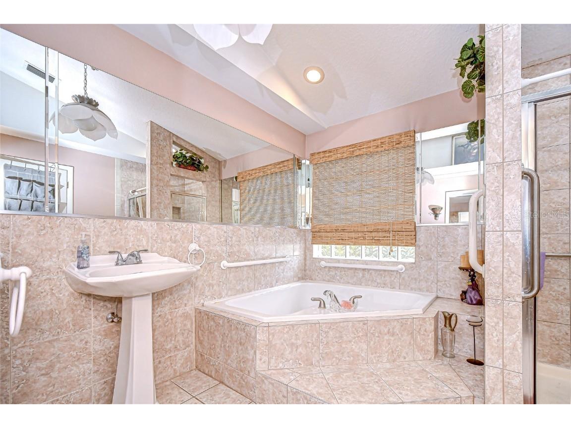 3230 N Rome Avenue Tampa FL 33607 TB8437056 image52