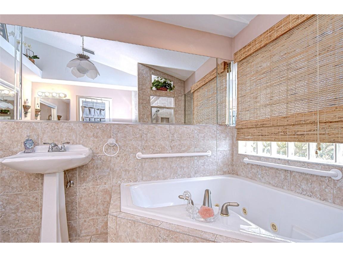 3230 N Rome Avenue Tampa FL 33607 TB8437056 image53