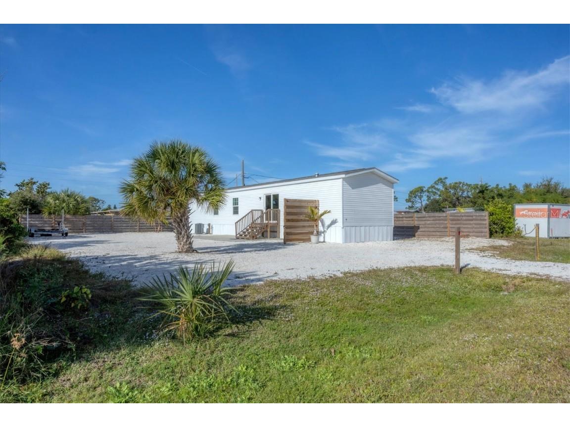 3230 Smith Street Englewood FL 34224 D6144972 image1