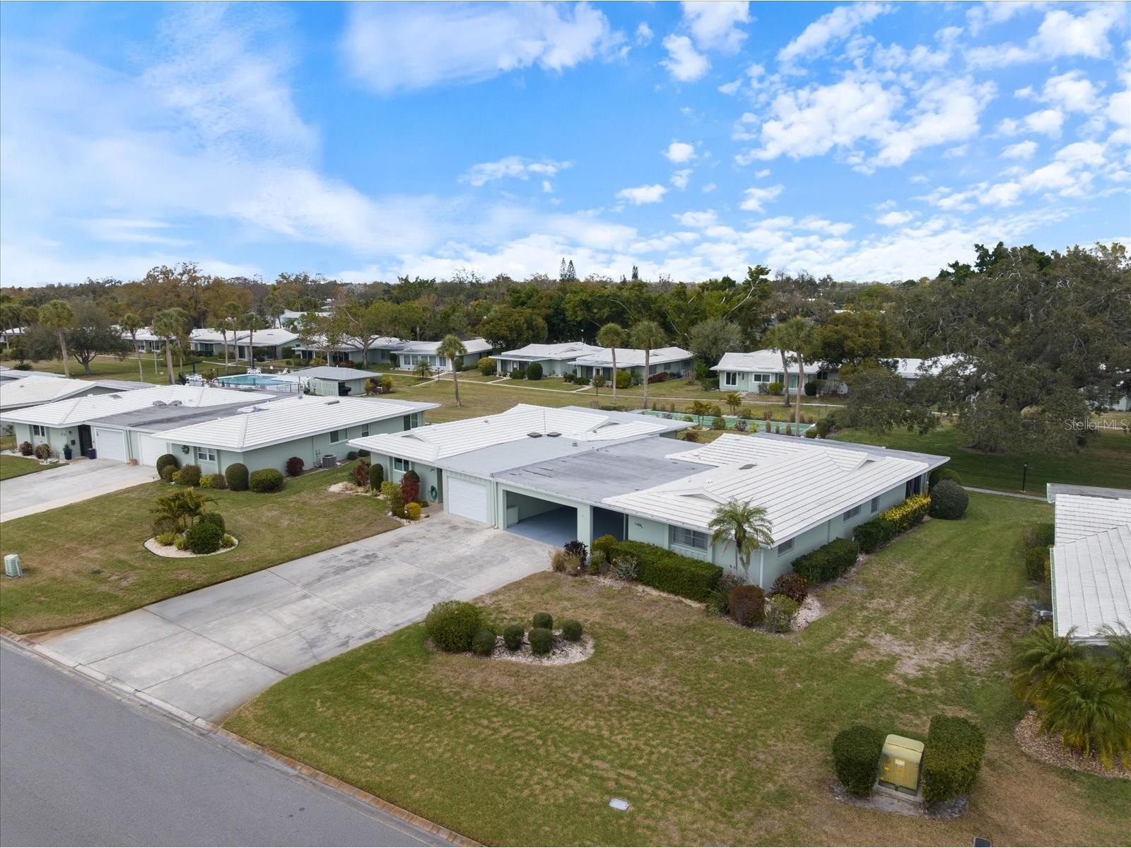 3230 Village Green Drive #1032 Sarasota FL 34239 A4683197 image2