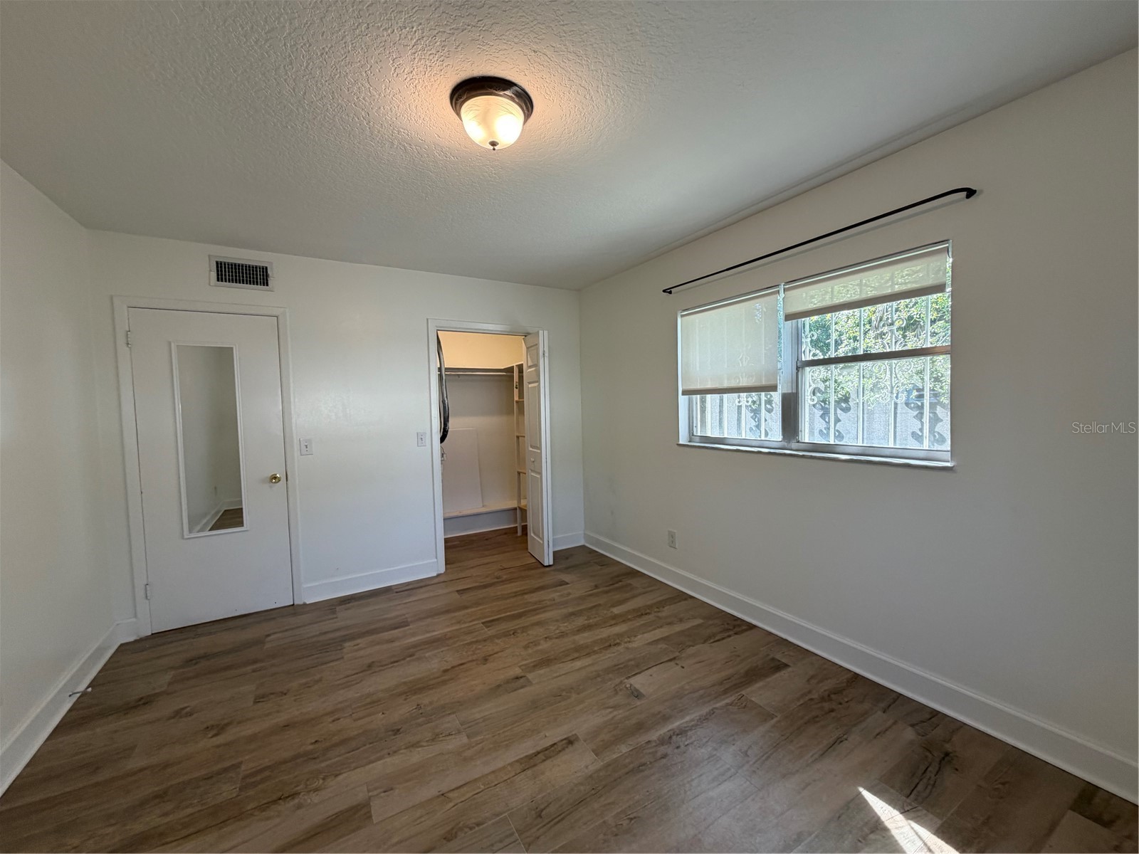 3230 W Saint Conrad Street Tampa FL 33607 TB8486249 image10