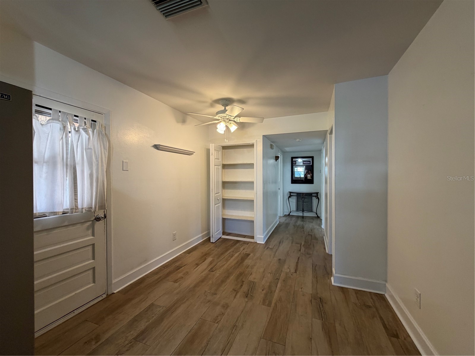 3230 W Saint Conrad Street Tampa FL 33607 TB8486249 image2