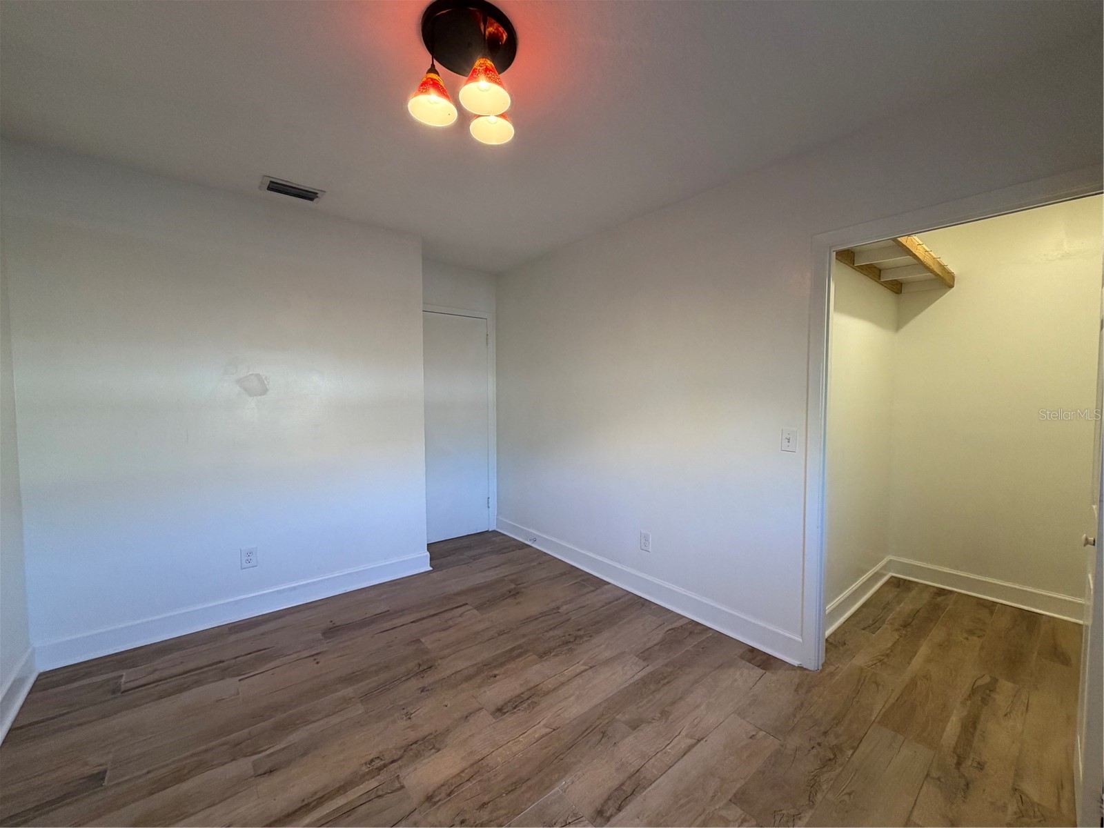 3230 W Saint Conrad Street Tampa FL 33607 TB8486249 image7