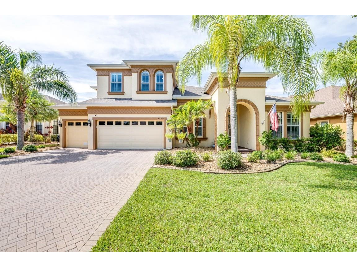 32300 Summerglade Drive Wesley Chapel FL 33545 T3545392 image1